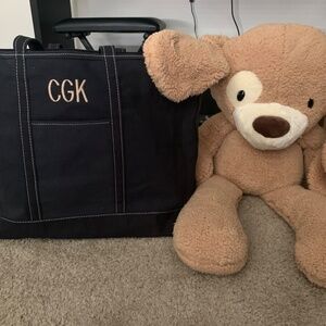 LL bean boat and tote bag XL & LG W/Zipper Closure